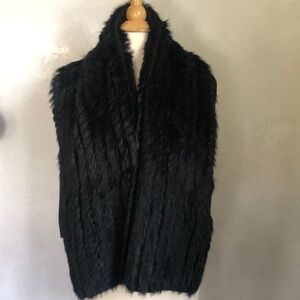 Marc by Marc Jacobs Black Rabbit Fur & 100% Lambswool cable knit vest size XS-S